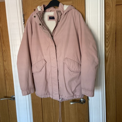Parka style ladies coat size - parka,